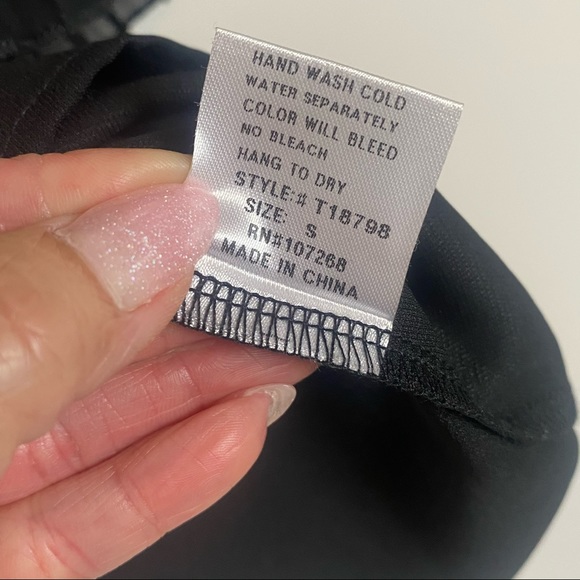 Garcia Top black pleated blouse small - Picture 10 of 15